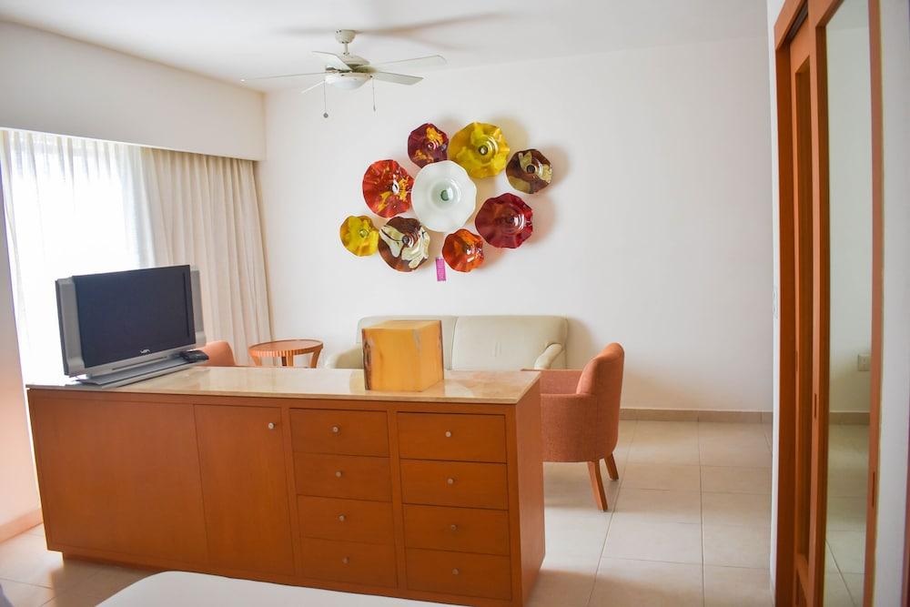 Ambiance Suites Cancún Kültér fotó